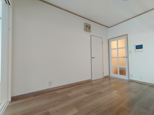神戸市兵庫区西出町１丁目の賃貸マンション
