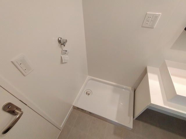 神戸市兵庫区西出町１丁目の賃貸マンション