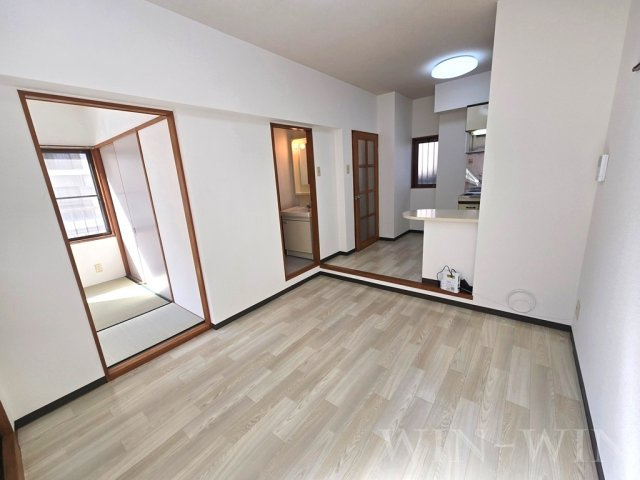 東マンション Ⅱの居間・リビング