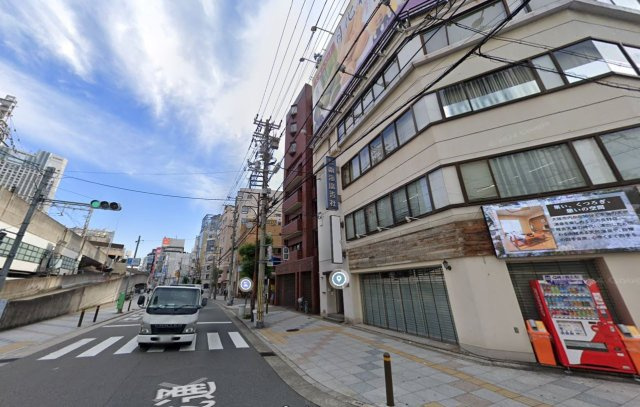 南廣ビルの外観