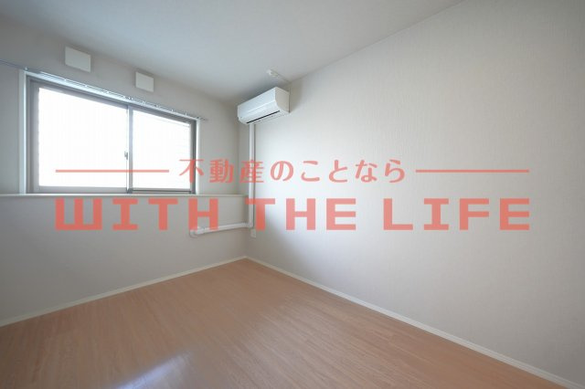 アルテハイム宮ノ陣Ⅱ【キャッシュバック対象物件】の洋室|明るい洋室です
