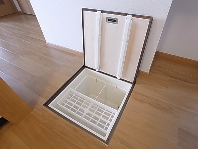 神戸市須磨区東落合２丁目のアパート