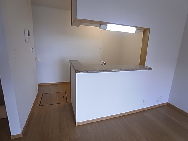 神戸市須磨区東落合２丁目のアパート