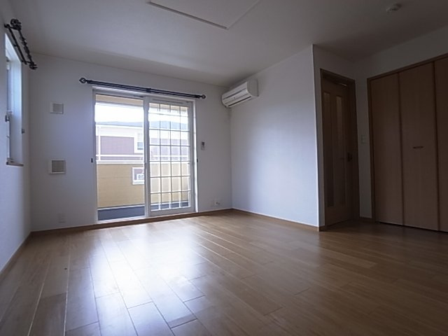 神戸市須磨区東落合２丁目のアパート