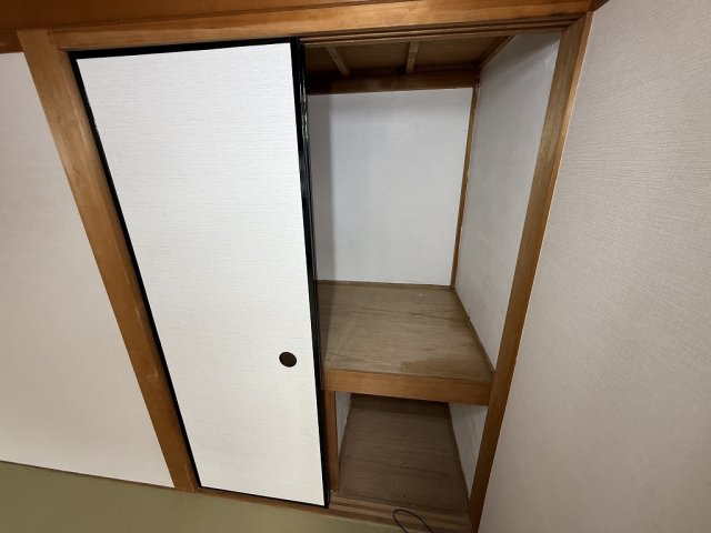 蔵之宮町戸建の収納