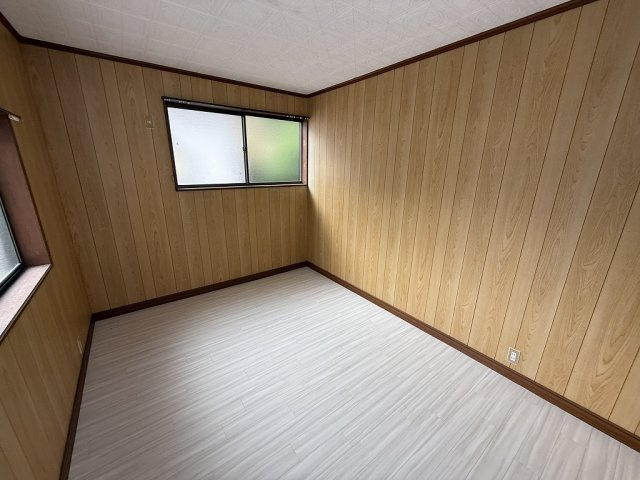 蔵之宮町戸建の居間・リビング