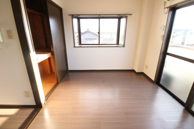 【居間・リビング】 | プラザダイエー草津 | おしゃれなリビングです