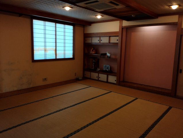 見附市細越1丁目中古店舗住宅付き（旧割烹赤坂家）の和室