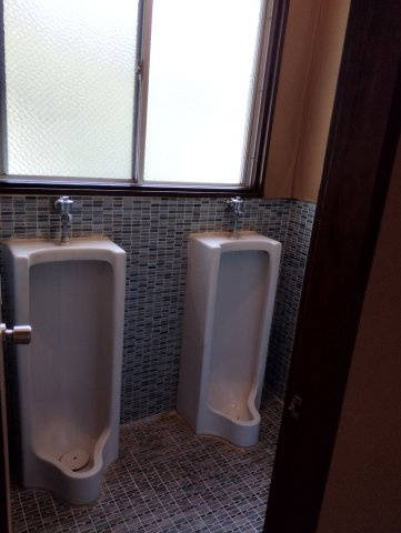 見附市細越1丁目中古店舗住宅付き（旧割烹赤坂家）のトイレ