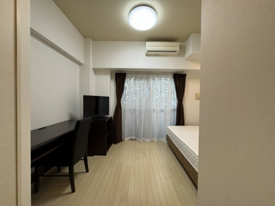 【内装】 | フェニックス池袋弐番館 | 内装は落ち着いています