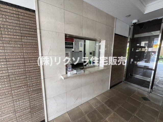 グランスイート香里園の受付|管理人室
■物件内覧・資金計画相談・住宅ローン相談、リフォーム相談、お問合せ受付中■
※当日・翌日のご内覧、ご相談はお電話でのお問合せがスムーズです！