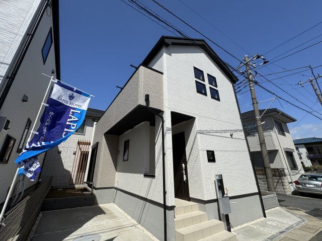 市川市曽谷７丁目新築戸建【曽谷小学校：6分】の外観|1号棟外観・完成済み内覧可能です！