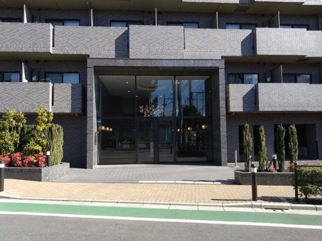 【エントランス】 | ルーブル高島平