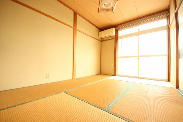 アンジュール鹿沼幸町の和室|畳の上でゆっくりとくつろげる和室です