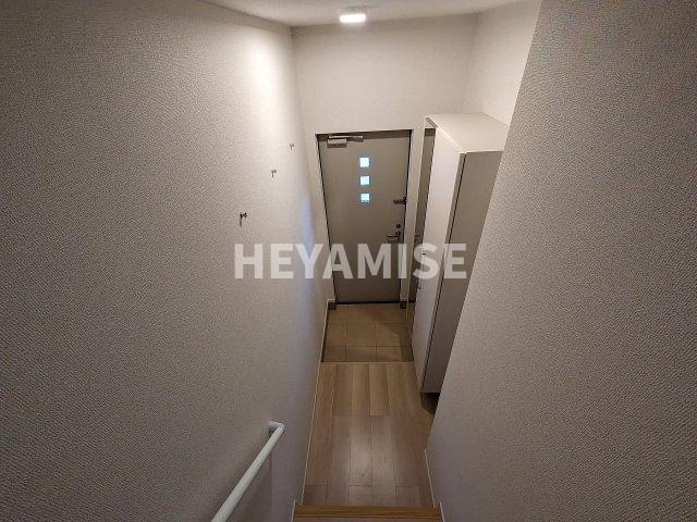 グリシーヌ　愛野の玄関|※室内画像は類似物件のもの