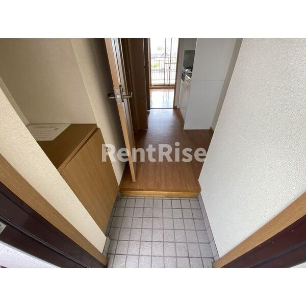 リバティーハイツの玄関