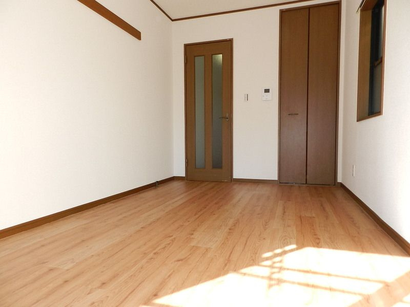 メゾン・シンシアの居間・リビング