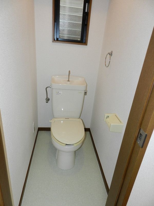 メゾン・シンシアのトイレ