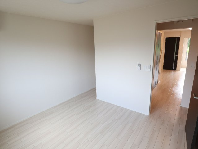 Hale ELUEKOの内装