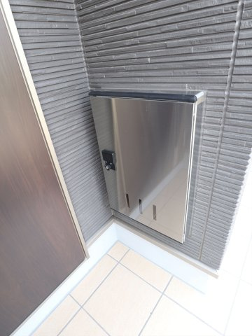 Hale ELUEKOのバルコニー