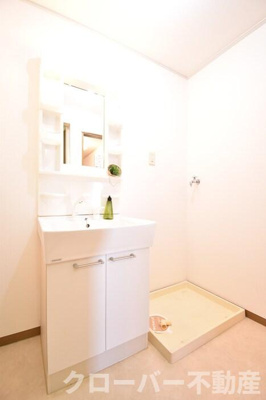 【洗面所】 | グレースヴィラ A棟 | 洗髪洗面化粧台・室内洗濯機置場