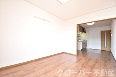 【居間・リビング】 | グレースヴィラ A棟 | ＬＤＫ１２帖