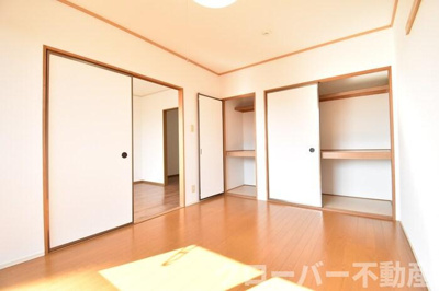 【内装】 | グレースヴィラ A棟 | 洋室６帖