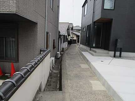 東区戸坂山根２丁目のその他