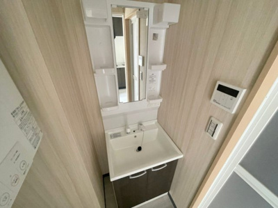 【洗面所】 | ノア安里 | ※退去前の為、新築時の写真になっております