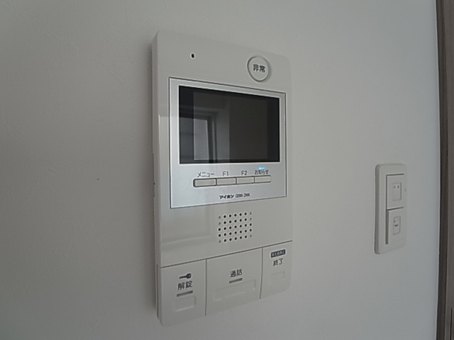 神戸市兵庫区本町１丁目の賃貸マンションのセキュリティ|TV付インターフォン