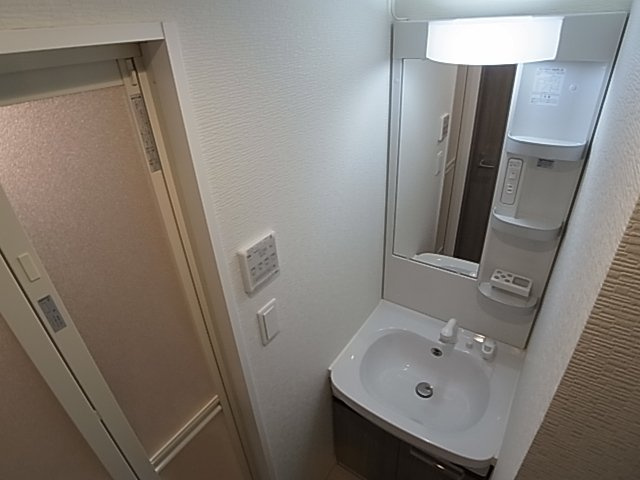 神戸市兵庫区本町１丁目の賃貸マンションの洗面所|シャンプードレッサー