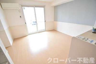 【居間・リビング】 | パルティール ハバラ | ＬＤＫ１２．８帖