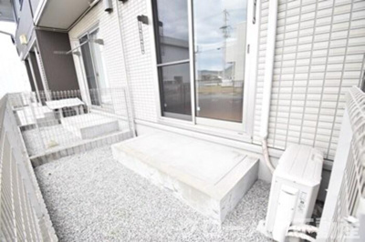 【バルコニー】 | パルティール ハバラ | 専用庭