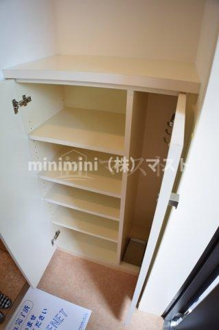 KDXレジデンス難波の玄関