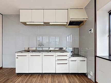 安佐南区祇園５丁目のキッチン