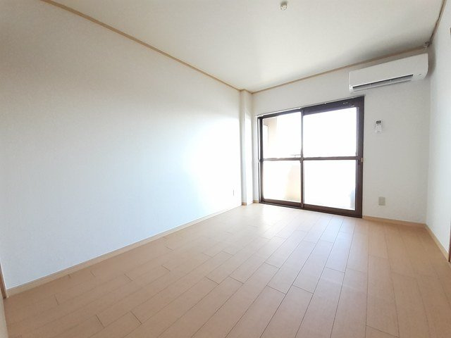 ニューマリッチ石川壱号館の内装