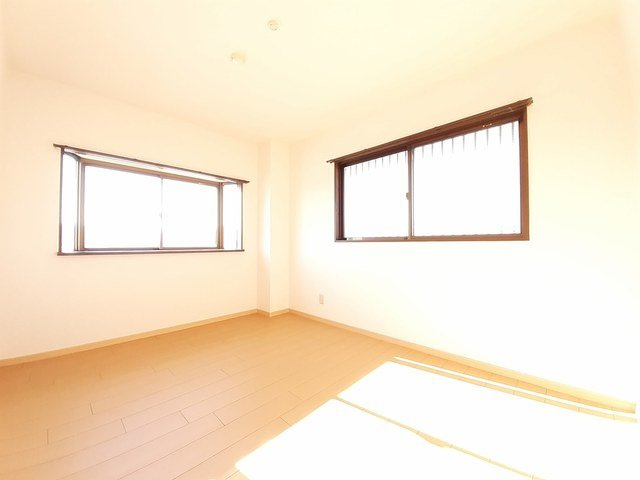 ニューマリッチ石川壱号館のその他