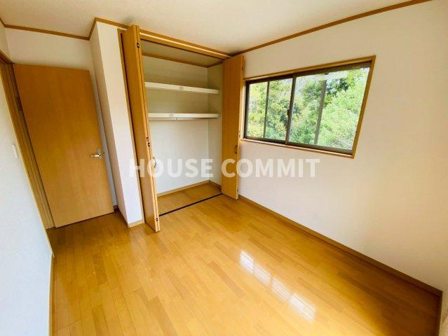 並木町　中古戸建の洋室