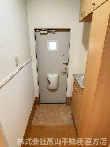 リヴィエール光の玄関