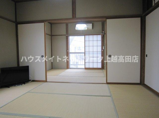 コーポセブンの居間・リビング|和室