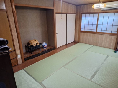 【和室】 | 鳥取市浜坂2丁目戸建て | 一階和室7.5畳
