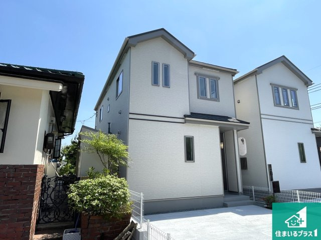 神戸市北区泉台　第4期　新築一戸建ての外観|安心の10年保証！外観を美しく保ち、雨水で汚れを落とします！気になることがありましたら、お気軽にお問い合わせください！