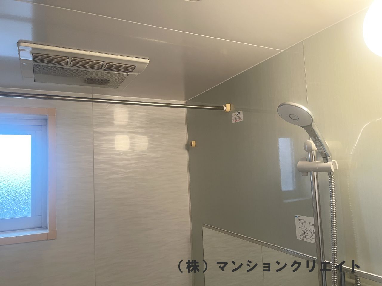 ブランシェ城東の浴室|浴室暖房乾燥機付きです