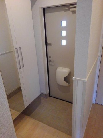 エル　Ⅰの玄関|シューズボックス付きの玄関です