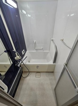 グリーンコーポ門真の浴室|オートバス
■物件内覧・資金計画相談・住宅ローン相談、リフォーム相談、お問合せ受付中■
※当日・翌日のご内覧、ご相談はお電話でのお問合せがスムーズです！