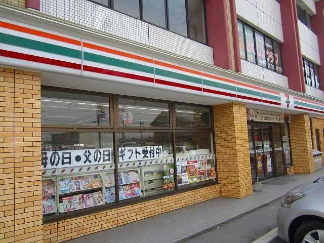 ラーゴム　Ｂの周辺|セブンイレブン周南久米小前店まで700m