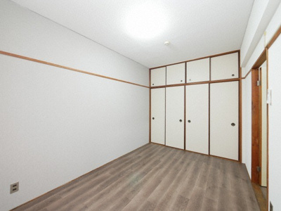 【洋室】 | メゾンドール日本橋