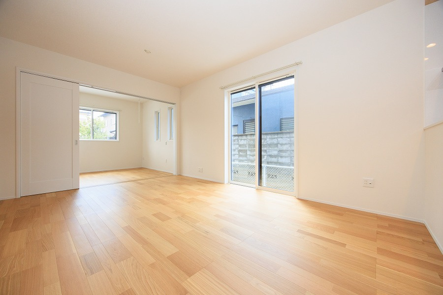 サンコート　中間市扇ヶ浦１丁目の居間・リビング