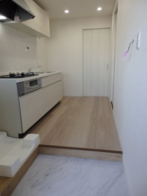 【玄関】 | ハイツ本町