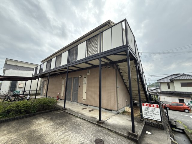 ウエストヴィラ